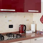 Cozy Design House - 15 Minutes From Navigli-Humanitas