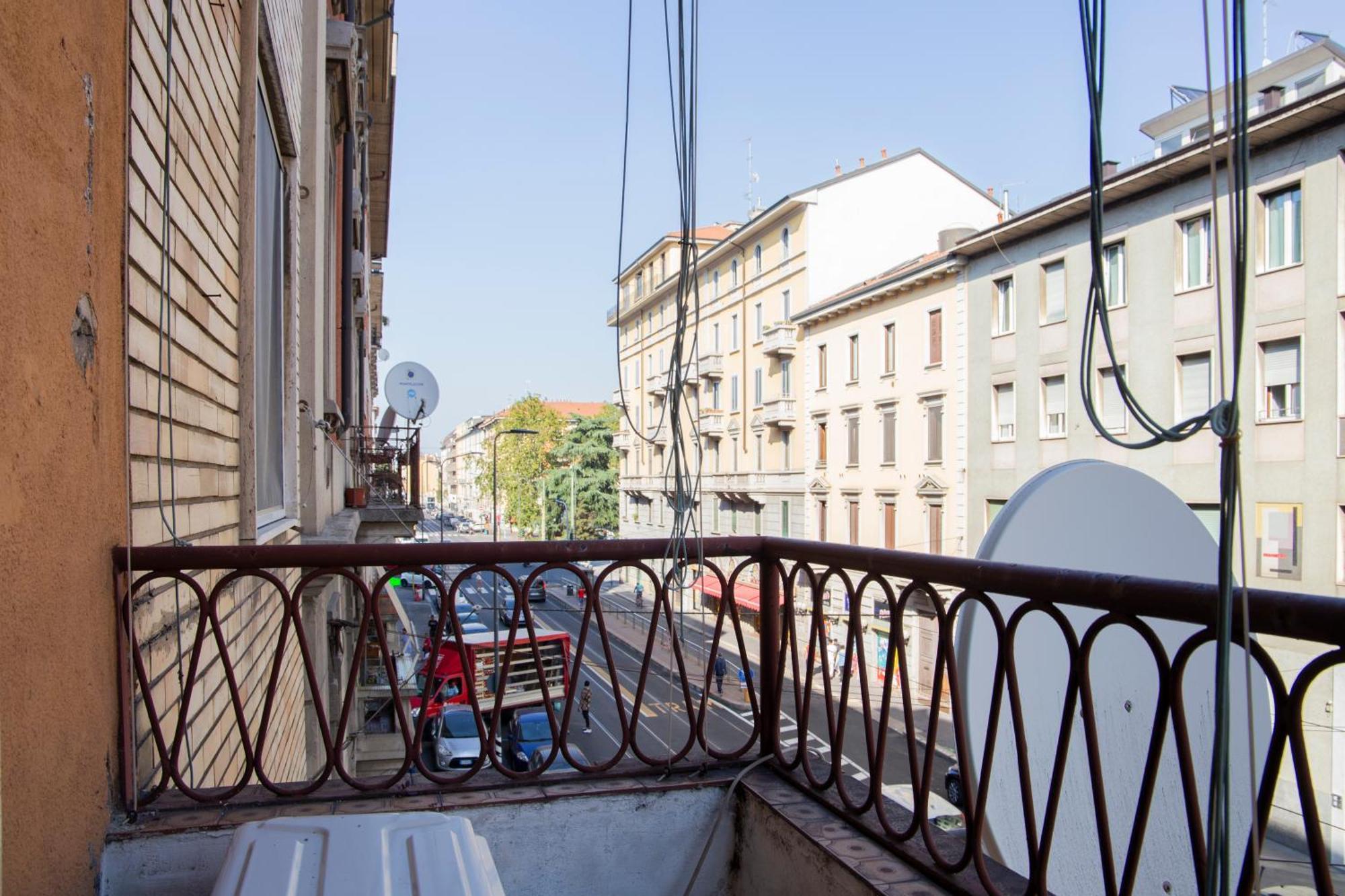 Cozy Design House - 15 Minutes From Navigli-humanitas Appartement Milan